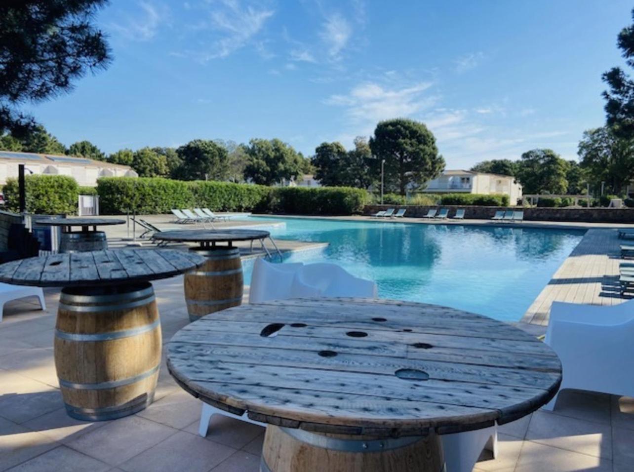 Fiori Di Cala Rossa Residence Hoteliere Lecci Dış mekan fotoğraf