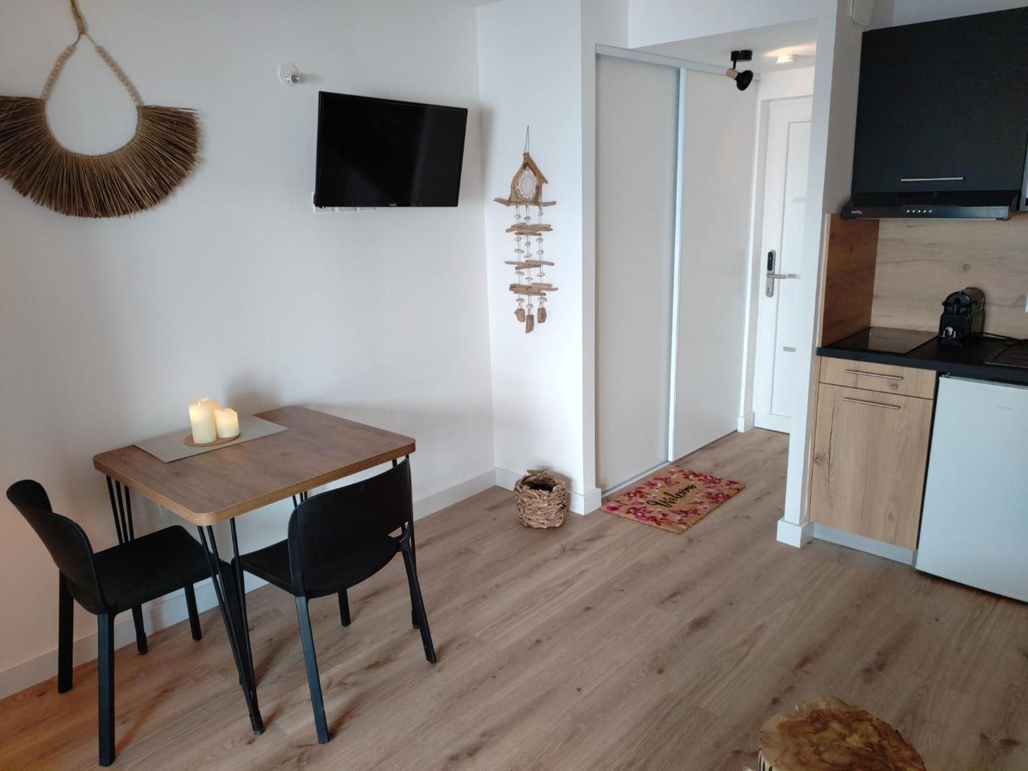 Fiori Di Cala Rossa Residence Hoteliere Lecci Dış mekan fotoğraf