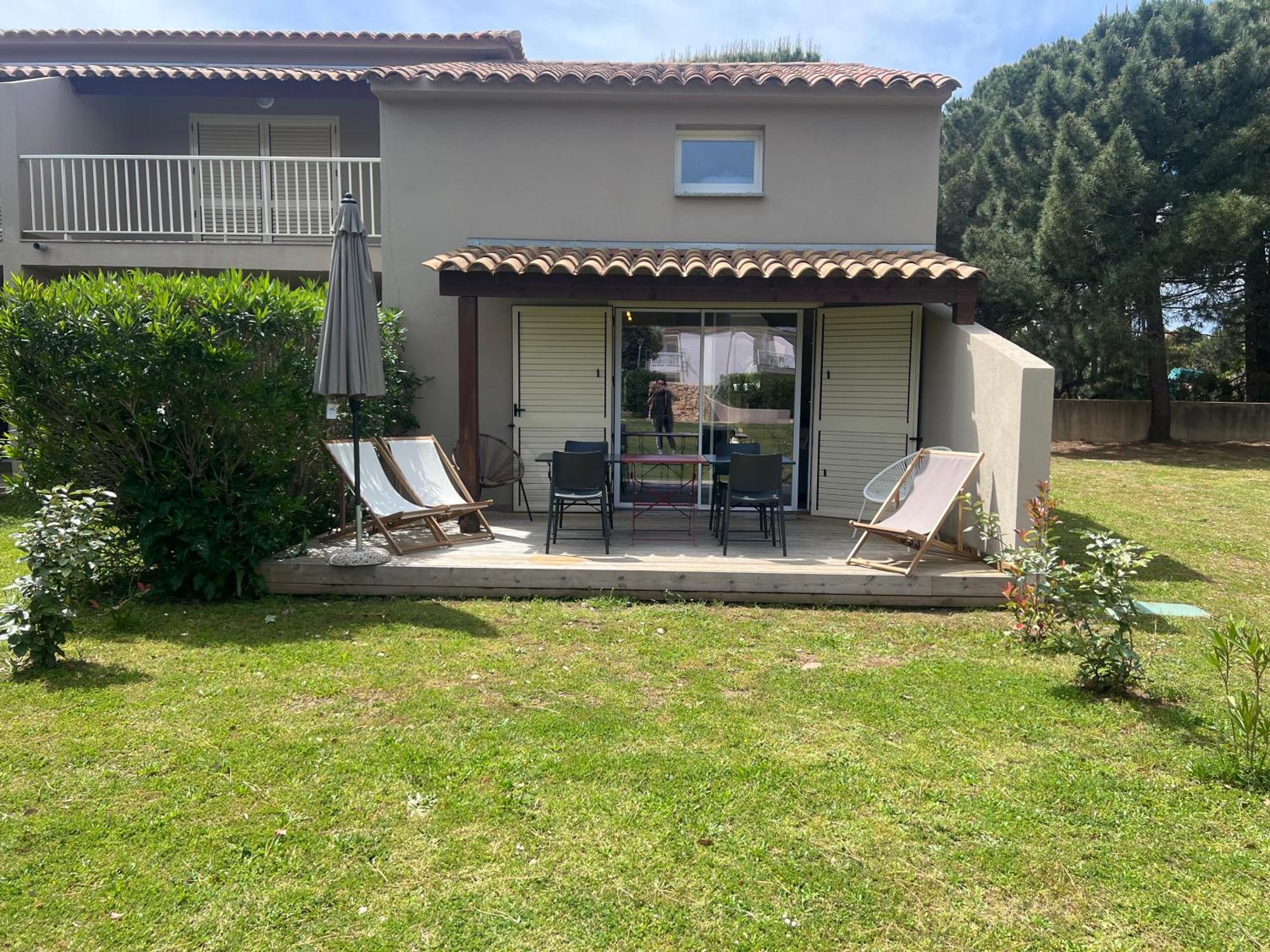 Fiori Di Cala Rossa Residence Hoteliere Lecci Dış mekan fotoğraf