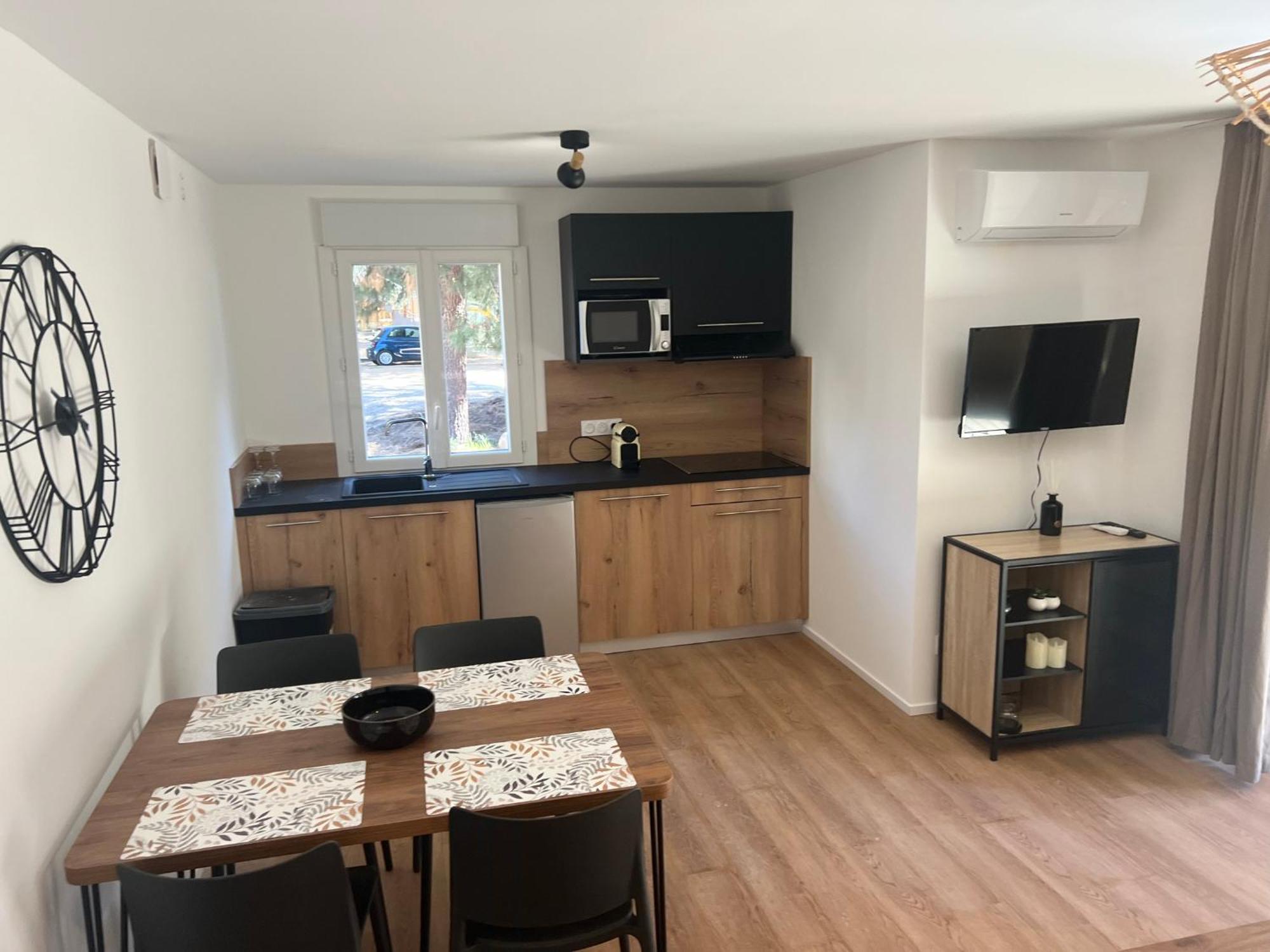 Fiori Di Cala Rossa Residence Hoteliere Lecci Dış mekan fotoğraf