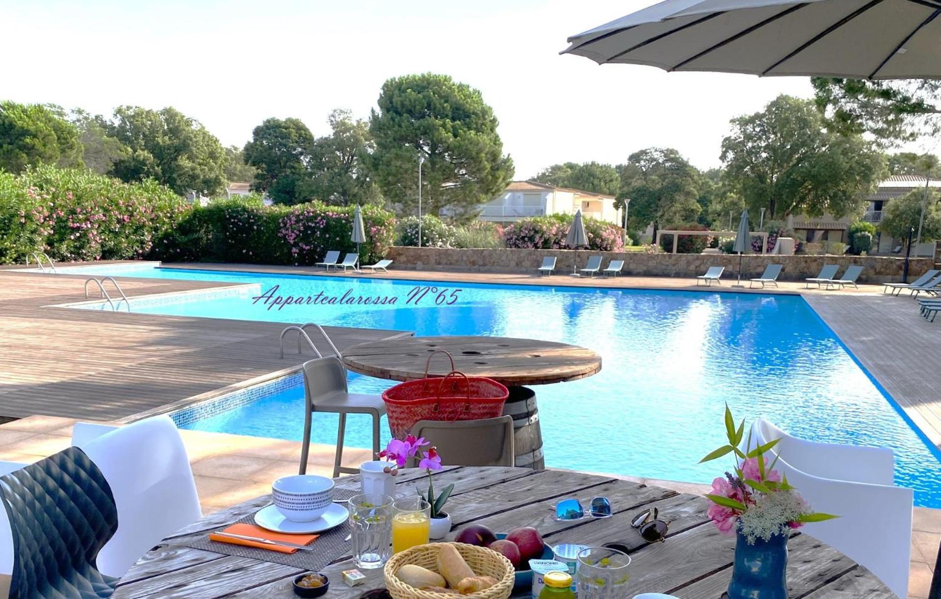 Fiori Di Cala Rossa Residence Hoteliere Lecci Dış mekan fotoğraf